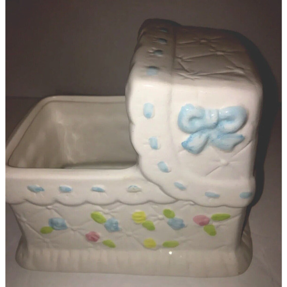 VTG My-Neil Ceramic Baby Cradle Planter Pastel Blue Bow Bassinet Nursery Unisex - Picture 7 of 7